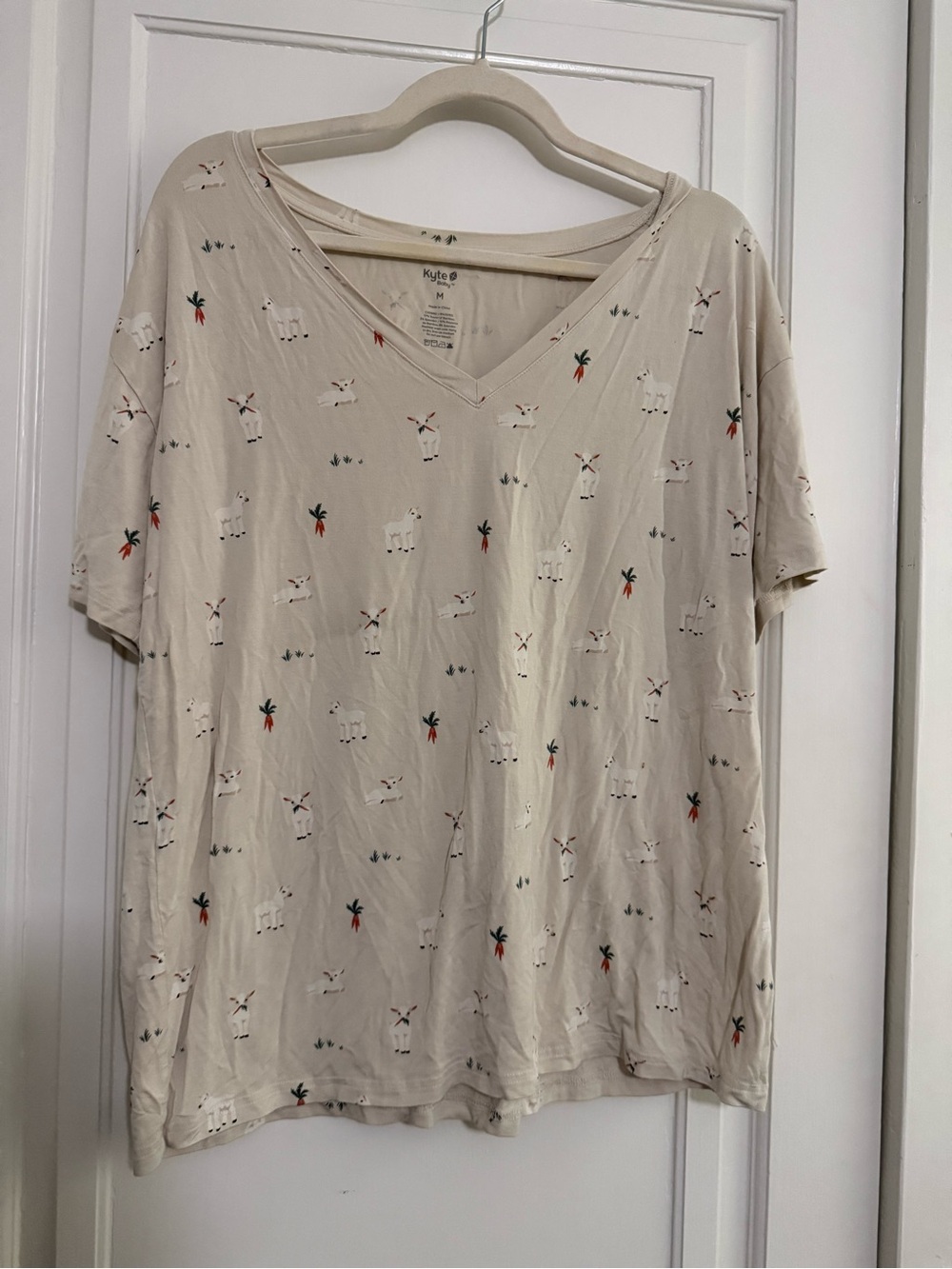 Kyte BABY Cream Bamboo V-Neck Top
